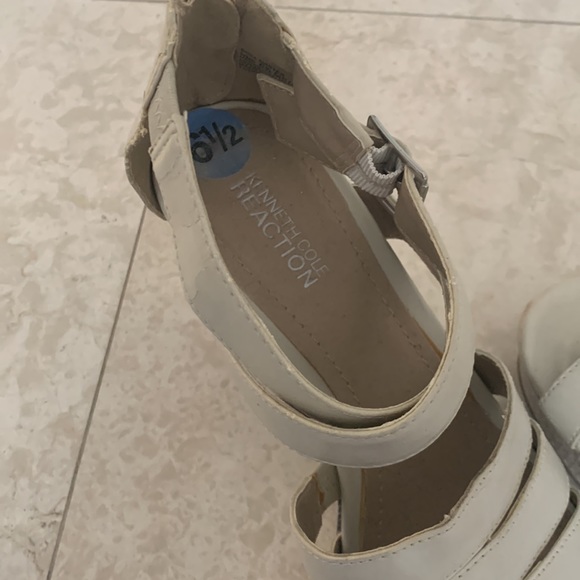 Kenneth Cole Sandals - Picture 7 of 8